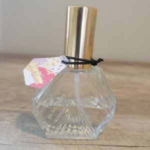 Illume Go Be Lovely Coconut Milk Mango Perfume